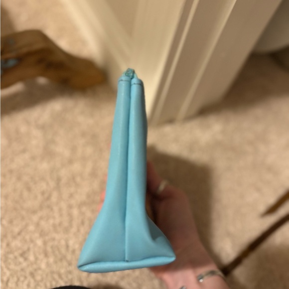 Jon Hart Ocean Blue Cosmetic Zip - Picture 6 of 11